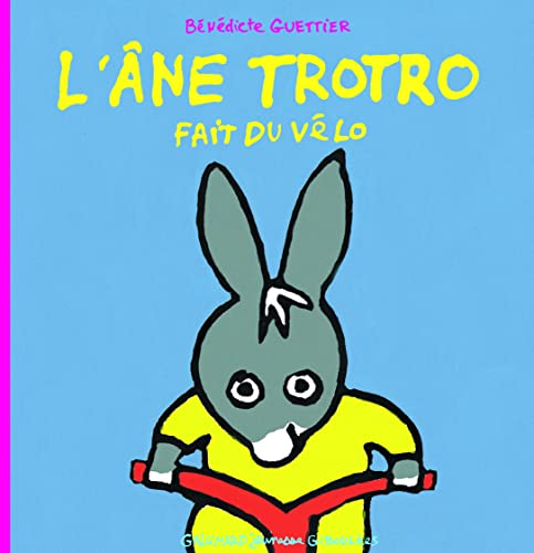 L'Ane Trotro fait du vélo